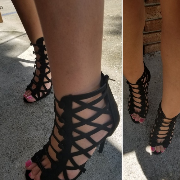 New In Box Black Strappy Suede Heels 8 Paid $167 - Picture 8 of 8